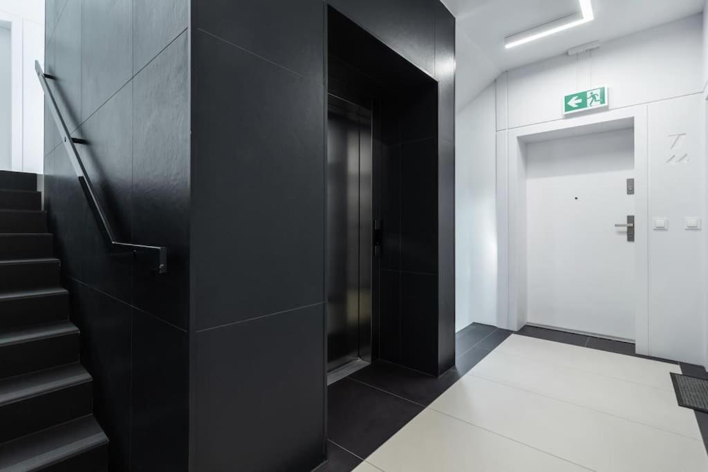Stylowy Apartament Nad Odra Breslavia Esterno foto